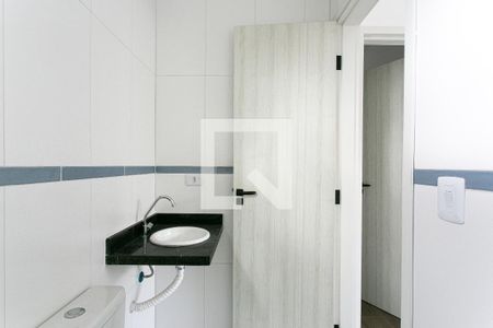 Apartamento à venda com 75m², 2 quartos e sem vaga Apartamento à venda com 75m², 2 quartos e sem vagaBanheiro