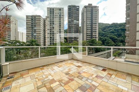 Apartamento para alugar com 110m², 3 quartos e 2 vagas Apartamento para alugar com 110m², 3 quartos e 2 vagasÁrea comum - solarium