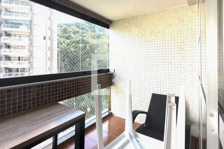 Apartamento para alugar com 110m², 3 quartos e 2 vagas Apartamento para alugar com 110m², 3 quartos e 2 vagasVaranda