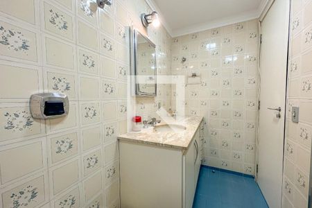 Apartamento para alugar com 110m², 3 quartos e 2 vagas Apartamento para alugar com 110m², 3 quartos e 2 vagasBanheiro 1