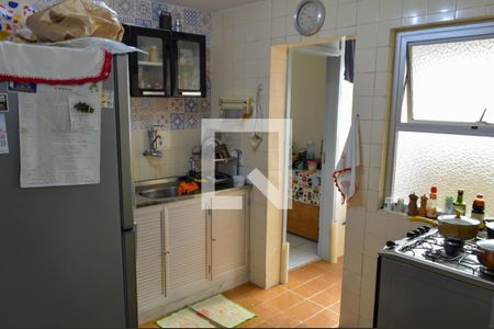 Apartamento à venda com 92m², 2 quartos e 1 vagaCozinha