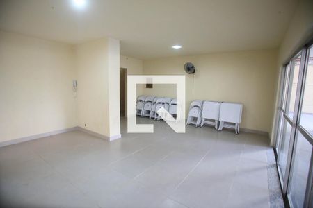 Apartamento à venda com 92m², 2 quartos e 1 vagaÁrea comum - Salão de festas