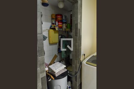 Apartamento à venda com 92m², 2 quartos e 1 vagaBanheiro de serviço