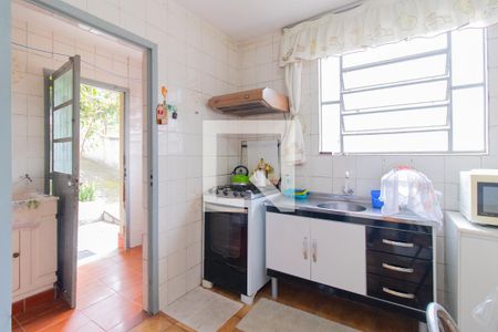 Casa à venda com 150m², 4 quartos e 1 vagaCozinha e Área de Serviço