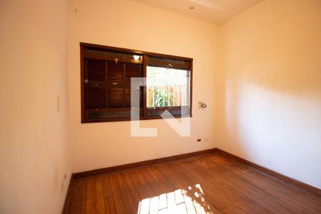 Casa à venda com 350m², 5 quartos e 10 vagasQuarto 2