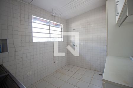 Casa à venda com 350m², 5 quartos e 10 vagasÁrea de Serviço