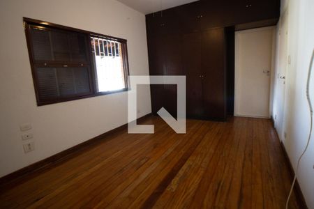 Casa à venda com 350m², 5 quartos e 10 vagasQuarto 3