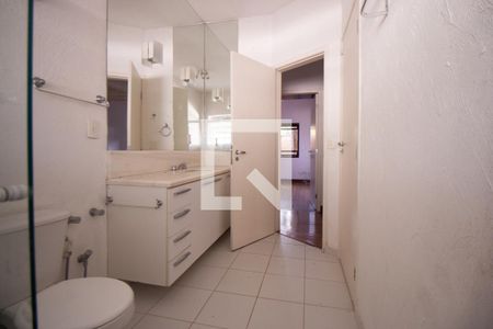 Casa à venda com 350m², 5 quartos e 10 vagasBanheiro