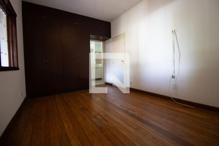 Casa à venda com 350m², 5 quartos e 10 vagasQuarto 3