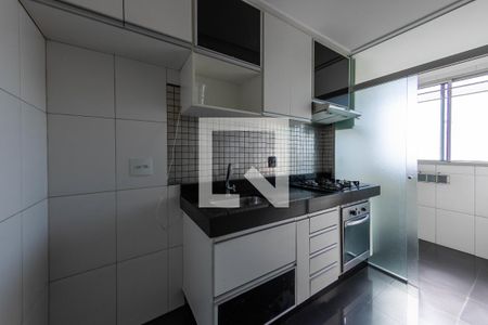 Apartamento para alugar com 107m², 2 quartos e 1 vaga Apartamento para alugar com 107m², 2 quartos e 1 vagaCozinha