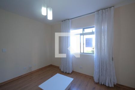 Sala de apartamento para alugar com 2 quartos, 70m² em Weissópolis, Pinhais