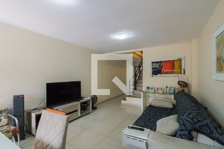 Sala de casa de condomínio à venda com 4 quartos, 280m² em Anil, Rio de Janeiro