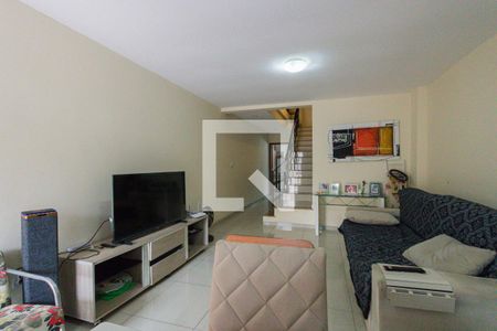 Sala de casa de condomínio à venda com 4 quartos, 280m² em Anil, Rio de Janeiro