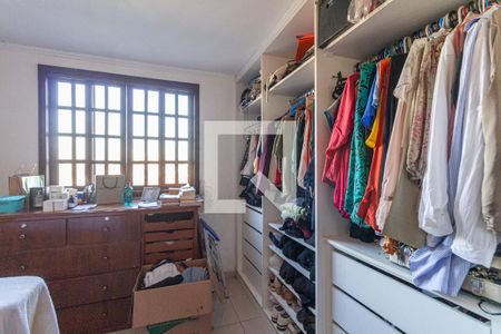 Casa para alugar com 250m², 4 quartos e 3 vagasSuíte 4