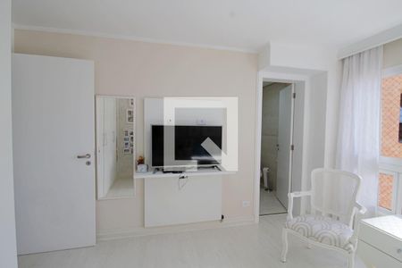 Apartamento à venda com 240m², 3 quartos e 4 vagas Apartamento à venda com 240m², 3 quartos e 4 vagasSuíte 1
