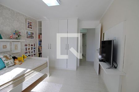 Apartamento à venda com 240m², 3 quartos e 4 vagas Apartamento à venda com 240m², 3 quartos e 4 vagasSuíte 1