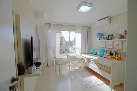 Apartamento à venda com 240m², 3 quartos e 4 vagas Apartamento à venda com 240m², 3 quartos e 4 vagasSuíte 1