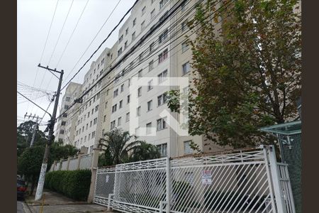 Apartamento para alugar com 47m², 2 quartos e 1 vaga Apartamento para alugar com 47m², 2 quartos e 1 vagaFachada