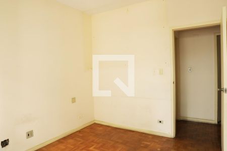 Apartamento à venda com 284m², 3 quartos e 3 vagas Apartamento à venda com 284m², 3 quartos e 3 vagasQuarto 2