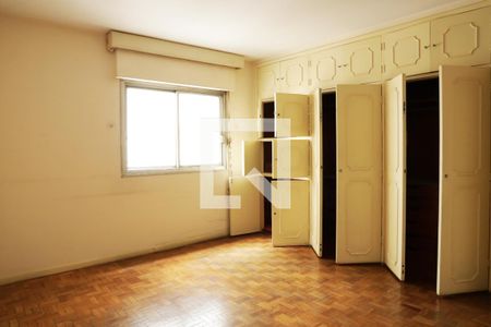 Apartamento à venda com 284m², 3 quartos e 3 vagas Apartamento à venda com 284m², 3 quartos e 3 vagasSuíte 2