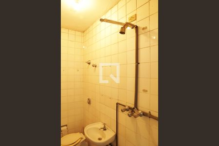 Apartamento à venda com 284m², 3 quartos e 3 vagas Apartamento à venda com 284m², 3 quartos e 3 vagasBanheiro de serviço