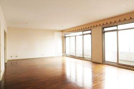 Apartamento à venda com 284m², 3 quartos e 3 vagas Apartamento à venda com 284m², 3 quartos e 3 vagasSala