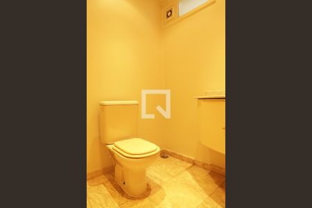 Apartamento à venda com 284m², 3 quartos e 3 vagas Apartamento à venda com 284m², 3 quartos e 3 vagasLavabo