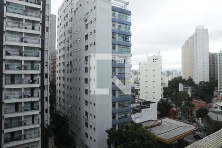 Apartamento à venda com 284m², 3 quartos e 3 vagas Apartamento à venda com 284m², 3 quartos e 3 vagasVista
