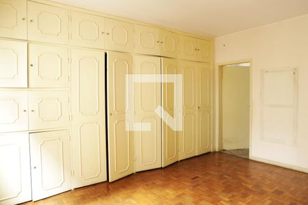 Apartamento à venda com 284m², 3 quartos e 3 vagas Apartamento à venda com 284m², 3 quartos e 3 vagasSuíte 2