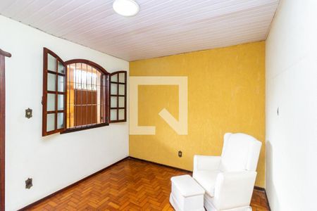 Sala de casa à venda com 4 quartos, 127m² em Santa Cruz, Belo Horizonte