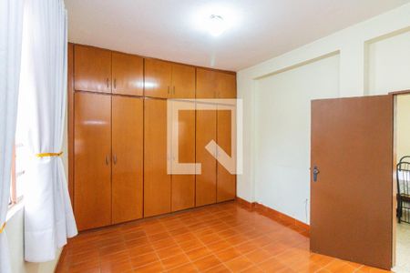 Quarto 3 de casa à venda com 4 quartos, 127m² em Santa Cruz, Belo Horizonte