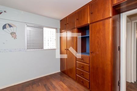 Apartamento à venda com 60m², 2 quartos e 2 vagasQuarto 2