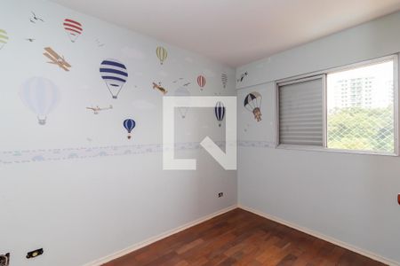 Apartamento à venda com 60m², 2 quartos e 2 vagasQuarto 2