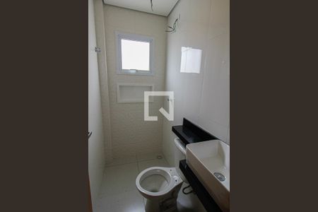 Apartamento para alugar com 100m², 2 quartos e 2 vagasBanheiro da Suíte