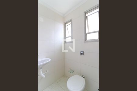 Apartamento para alugar com 90m², 2 quartos e 2 vagas Apartamento para alugar com 90m², 2 quartos e 2 vagasBanheiro da Suíte