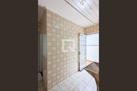 Casa à venda com 165m², 3 quartos e 2 vagas Casa à venda com 165m², 3 quartos e 2 vagasÁrea de serviço