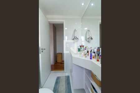 Apartamento à venda com 130m², 3 quartos e 2 vagasBanheiro da Suíte 2