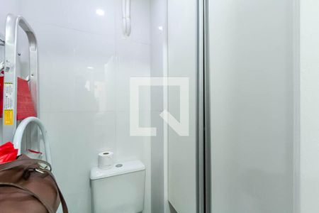 Apartamento à venda com 130m², 3 quartos e 2 vagasBanheiro de Serviço