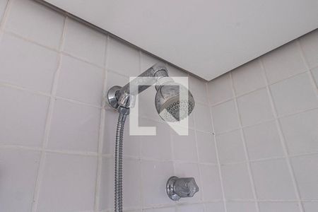 Apartamento para alugar com 73m², 2 quartos e 2 vagasSuíte - Banheiro
