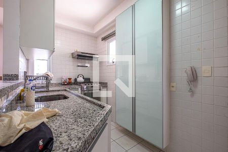 Apartamento para alugar com 73m², 2 quartos e 2 vagasCozinha