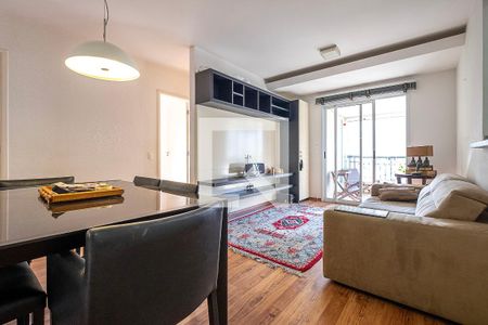 Sala de apartamento para alugar com 2 quartos, 73m² em Paraíso, São Paulo