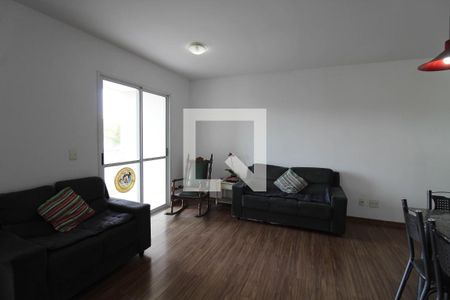 Apartamento à venda com 76m², 2 quartos e 1 vagaSala