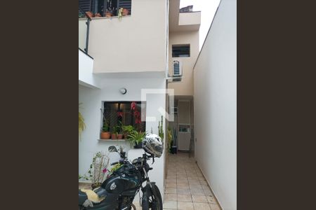 Casa à venda com 105m², 3 quartos e 3 vagasQuintal