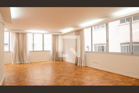 Apartamento para alugar com 267m², 5 quartos e 3 vagasSala
