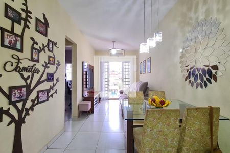 Sala de casa para alugar com 3 quartos, 116m² em Quintino Bocaiuva, Rio de Janeiro