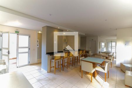 Apartamento para alugar com 57m², 2 quartos e 1 vaga Apartamento para alugar com 57m², 2 quartos e 1 vagaÁrea comum - Salão de festas