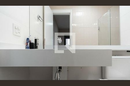 Apartamento à venda com 69m², 2 quartos e 3 vagas