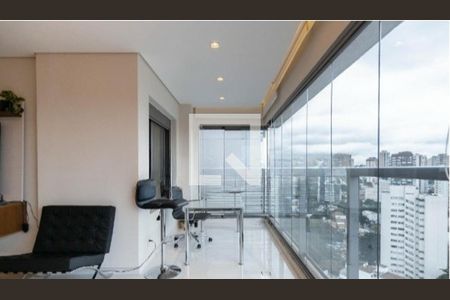 Apartamento à venda com 69m², 2 quartos e 3 vagas