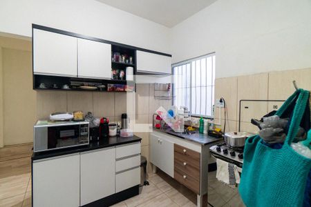 Casa à venda com 200m², 4 quartos e 2 vagasCasa 2 - Cozinha