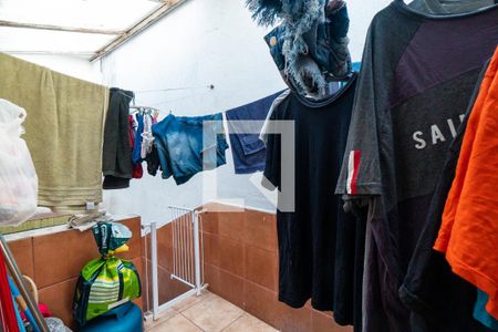 Casa à venda com 200m², 4 quartos e 2 vagasCasa 2 - Vista da Sala